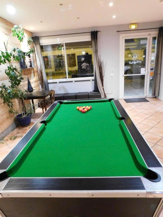 Hotel Le 28 La Teste-de-Buch Bagian luar foto
